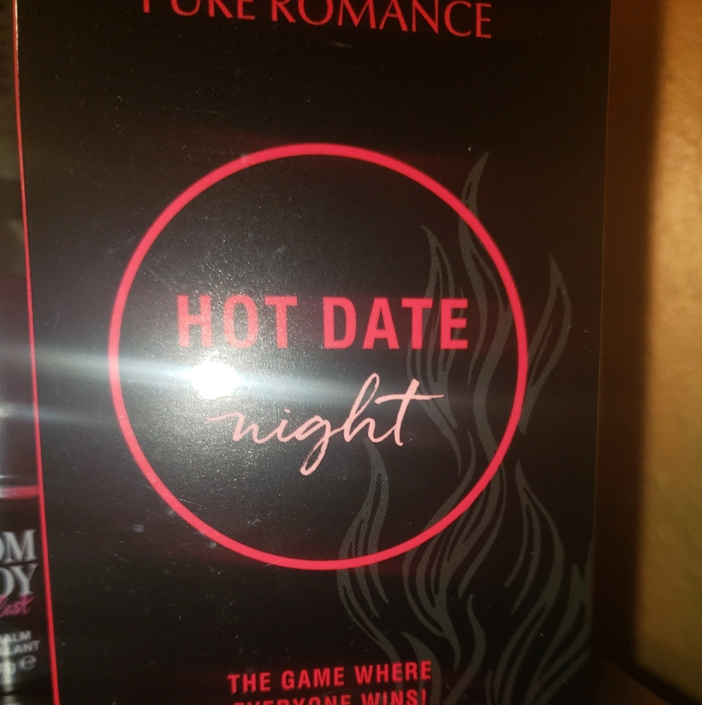 Hot Date Night Couple cards